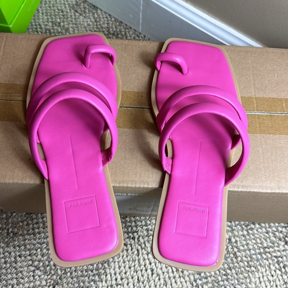 NWOT • Dolce Vita • Nixia 🩷 Magenta Stella • Size 8 • Cozy, flat slides! 😍 - Picture 3 of 12